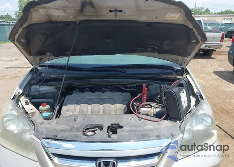 2005 Honda Odyssey Ex-L from USA, damaged, VIN 5FNRL38745B121267